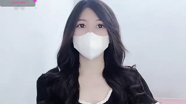 tanhxiu online show from October 2025 02:02:02 PM