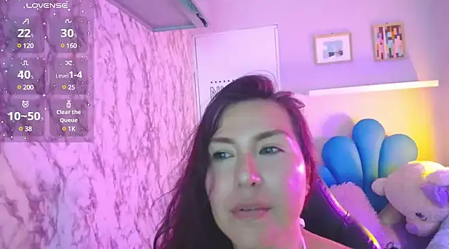 evelyn mature19 online show from January 2025 07:34:01 PM
