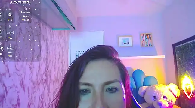 evelyn mature19 online show from January 2025 07:10:01 PM