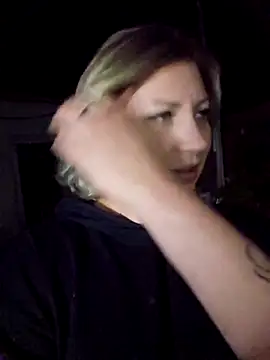 zarina3003 online show from April 2026 09:02:01 PM