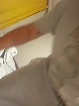 zarina3003 online show from April 2026 07:49:01 PM