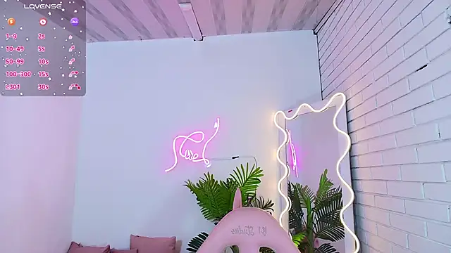 Chiara tay online show from March 2025 06:05:01 AM