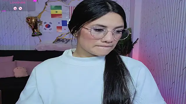 Chiara tay online show from July 2026 02:58:01 AM