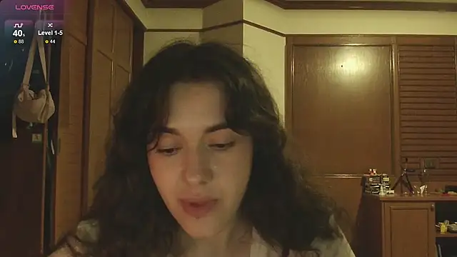 Snapshot of sadetuiningaa chatting on March 2025 05:50:01 PM sadetuiningaa online show from March 2025 05:50:01 PM