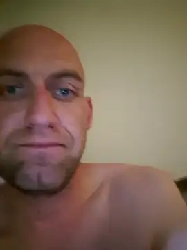 Snapshot of koen328 chatting on March 2026 07:25:01 PM koen328 online show from March 2026 07:25:01 PM