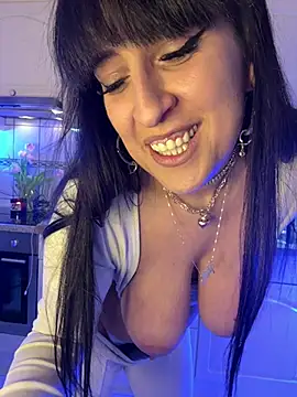 CarolaDrago online show from February 2025 08:41:01 AM