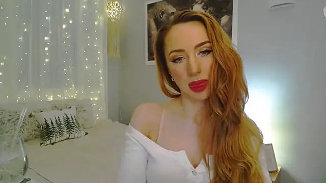 JulietteDiamond online show from December 2024 06:40:01 PM