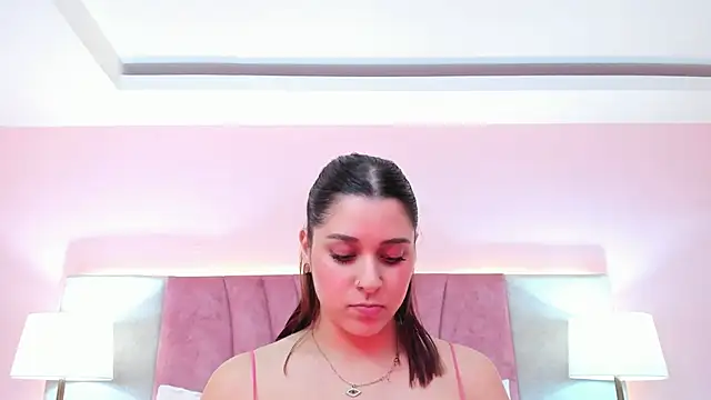 SophiaLaurens online show from January 2025 05:51:02 PM