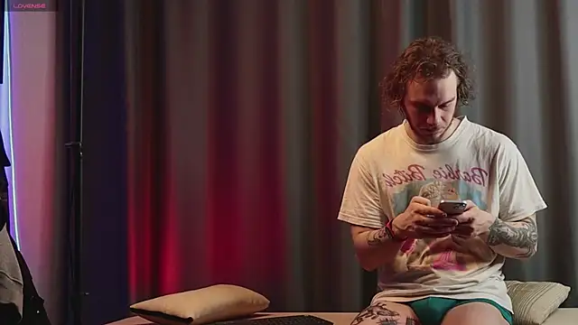 pleasure8869 online show from January 2025 05:14:02 AM