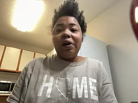 Snapshot of JCCaramelbarbie1 chatting on January 2025 06:38:01 PM JCCaramelbarbie1 online show from January 2025 06:38:01 PM