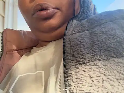 Snapshot of JCCaramelbarbie1 chatting on January 2025 02:41:01 PM JCCaramelbarbie1 online show from January 2025 02:41:01 PM