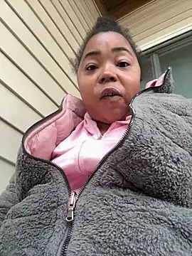 Snapshot of JCCaramelbarbie1 chatting on February 2025 05:04:02 PM JCCaramelbarbie1 online show from February 2025 05:04:02 PM