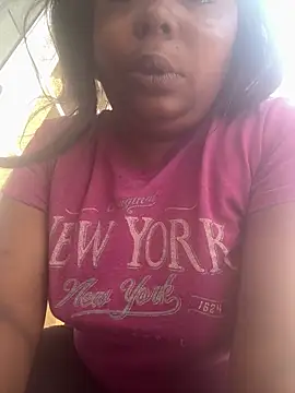 Snapshot of JCCaramelbarbie1 chatting on May 2026 03:20:02 PM JCCaramelbarbie1 online show from May 2026 03:20:02 PM