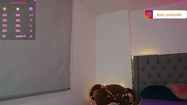 Tiana sanders online show from September 2025 12:55:01 AM