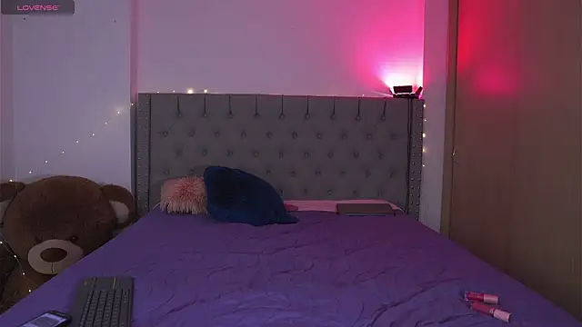 Snapshot of Tiana_sanders chatting on January 2026 11:08:01 PM Tiana sanders online show from January 2026 11:08:01 PM