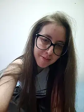 Snapshot of Sarah459 chatting on December 2024 07:22:01 PM Sarah459 online show from December 2024 07:22:01 PM