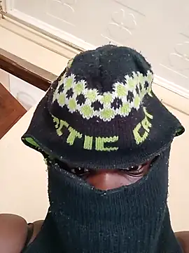 Sexy girlass online show from October 2025 08:15:02 AM