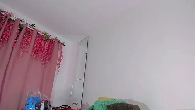 msschloee  online show from November 2025 11:35:01 PM