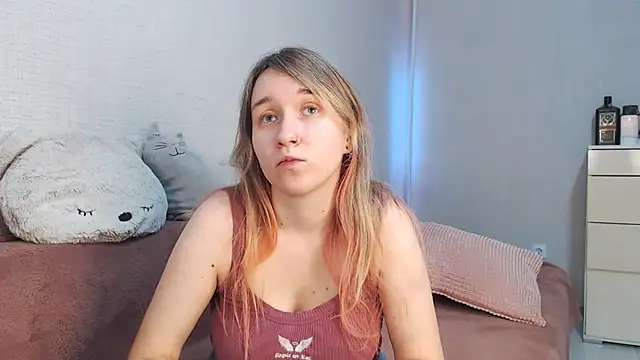 lovely hayley online show from December 2025 08:26:01 PM