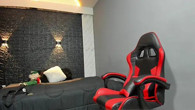 taurus boy1 online show from December 2025 11:14:02 PM