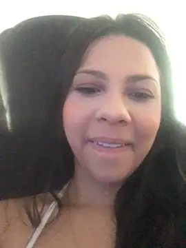 Snapshot of bellinii07 chatting on November 2025 12:24:02 AM bellinii07 online show from November 2025 12:24:02 AM