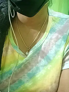 Snapshot of Aishu-tamil09 chatting on February 2025 08:13:02 PM Aishu-tamil09 online show from February 2025 08:13:02 PM