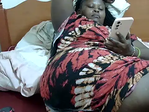 Snapshot of Pretty_lilly02 chatting on October 2025 05:36:01 PM Pretty lilly02 online show from October 2025 05:36:01 PM