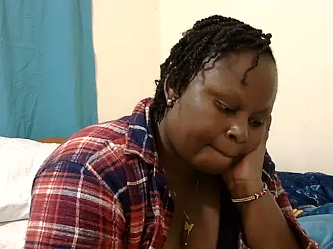 Snapshot of Pretty_lilly02 chatting on February 2026 08:43:01 PM Pretty lilly02 online show from February 2026 08:43:01 PM