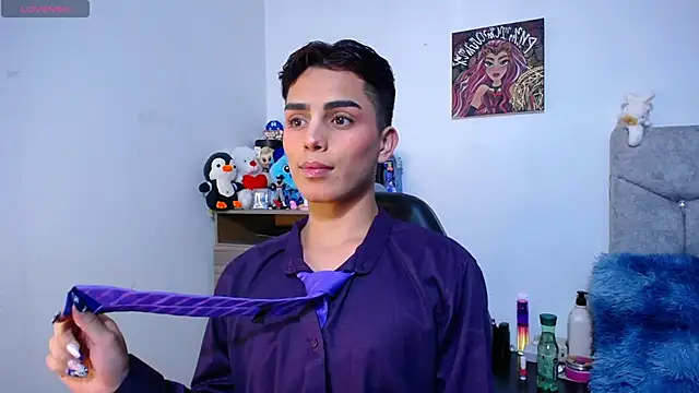 OwenBluee online show from January 2026 08:16:01 AM