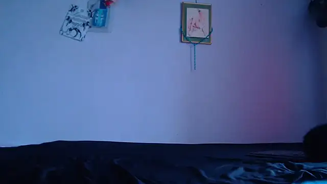 Zafiro subversiva online show from September 2025 05:02:01 PM