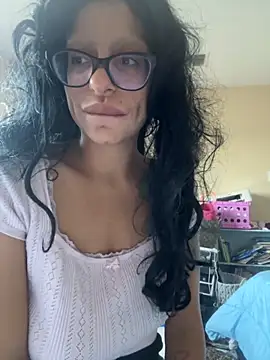 myloveforyouu online show from November 2025 03:01:02 PM