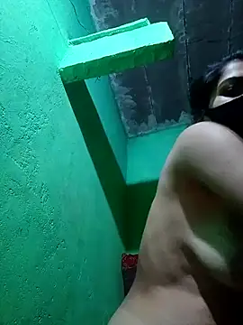 Snapshot of HOTBABITARAJ chatting on February 2025 01:11:02 AM HOTBABITARAJ online show from February 2025 01:11:02 AM