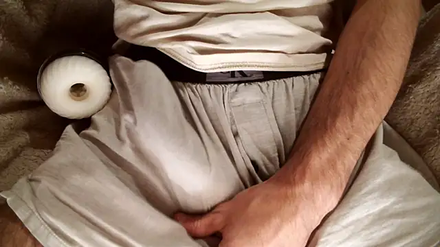 Snapshot of KoyuHanara chatting on November 2025 08:10:01 PM KoyuHanara online show from November 2025 08:10:01 PM