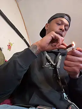 rayyymack online show from April 2026 04:52:01 PM