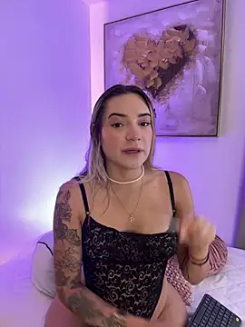 Snapshot of mariablonde_ chatting on July 2026 06:00:02 PM mariablonde online show from July 2026 06:00:02 PM