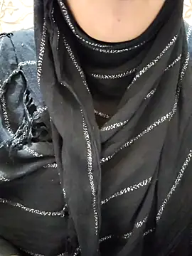 Indian-Nazia online show from December 2025 07:00:01 PM