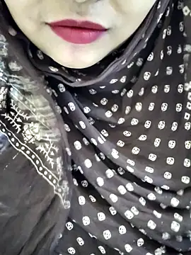 Snapshot of Indian-Nazia chatting on May 2026 02:00:01 PM Indian-Nazia online show from May 2026 02:00:01 PM