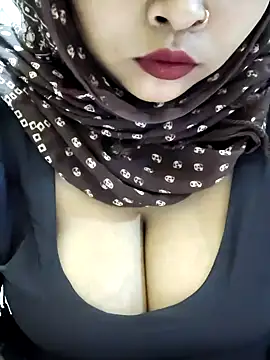 Snapshot of Indian-Nazia chatting on May 2026 03:23:01 AM Indian-Nazia online show from May 2026 03:23:01 AM