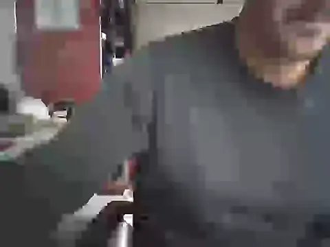 Raimundo1971 online show from April 2026 03:01:01 PM