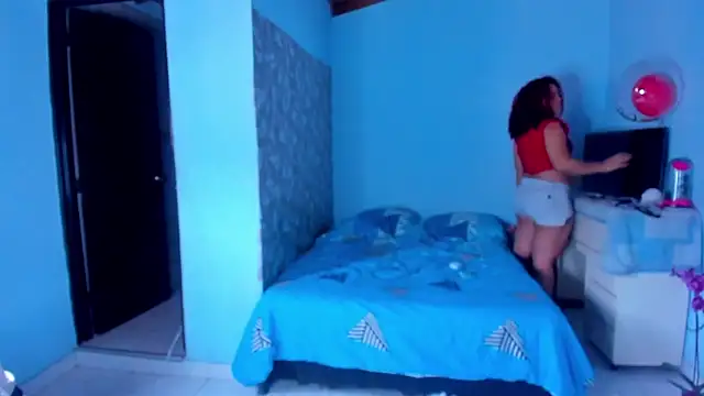 AngelaCoffee online show from February 2026 09:10:02 PM