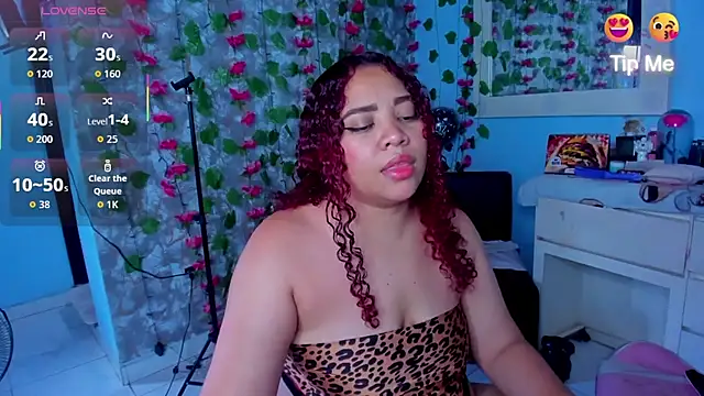 Snapshot of AngelaCoffee chatting on June 2026 08:21:02 PM AngelaCoffee online show from June 2026 08:21:02 PM