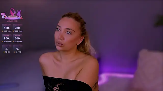 Jessielle online show from October 2025 10:25:01 AM