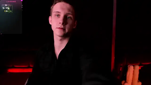 Snapshot of MarkGWalker chatting on December 2024 10:33:02 AM MarkGWalker online show from December 2024 10:33:02 AM