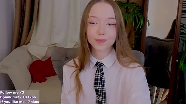 VioletMills online show from February 2025 08:58:02 PM