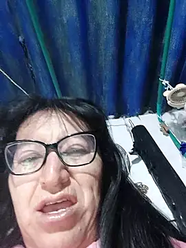 Snapshot of clarita_01 chatting on May 2026 10:32:02 AM clarita 01 online show from May 2026 10:32:02 AM