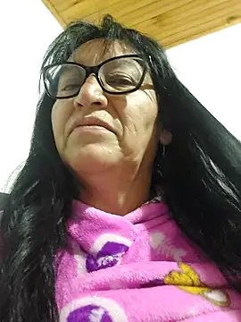 Snapshot of clarita_01 chatting on May 2026 12:41:01 AM clarita 01 online show from May 2026 12:41:01 AM