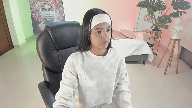 JANYLOVE   online show from October 2025 10:56:02 AM