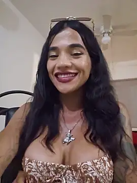 Snapshot of princessmelimejia chatting on June 2026 06:03:01 AM princessmelimejia online show from June 2026 06:03:01 AM