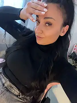 AlexandraRand online show from January 2026 10:18:02 AM