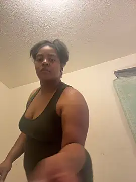 prettlovely14 online show from November 2025 01:04:02 AM